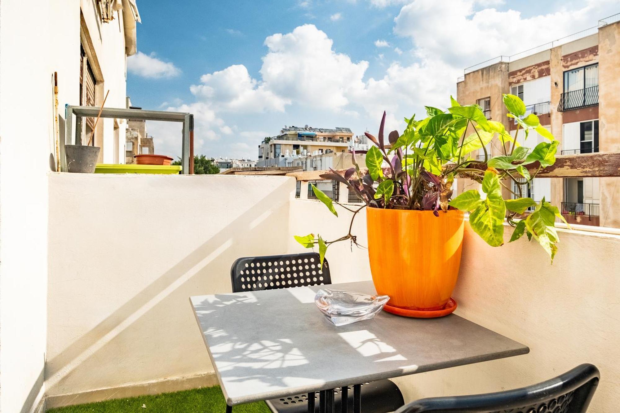 Premium 1Bd Apartment Near The Beach W/Balcony Tel-Aviv Kültér fotó