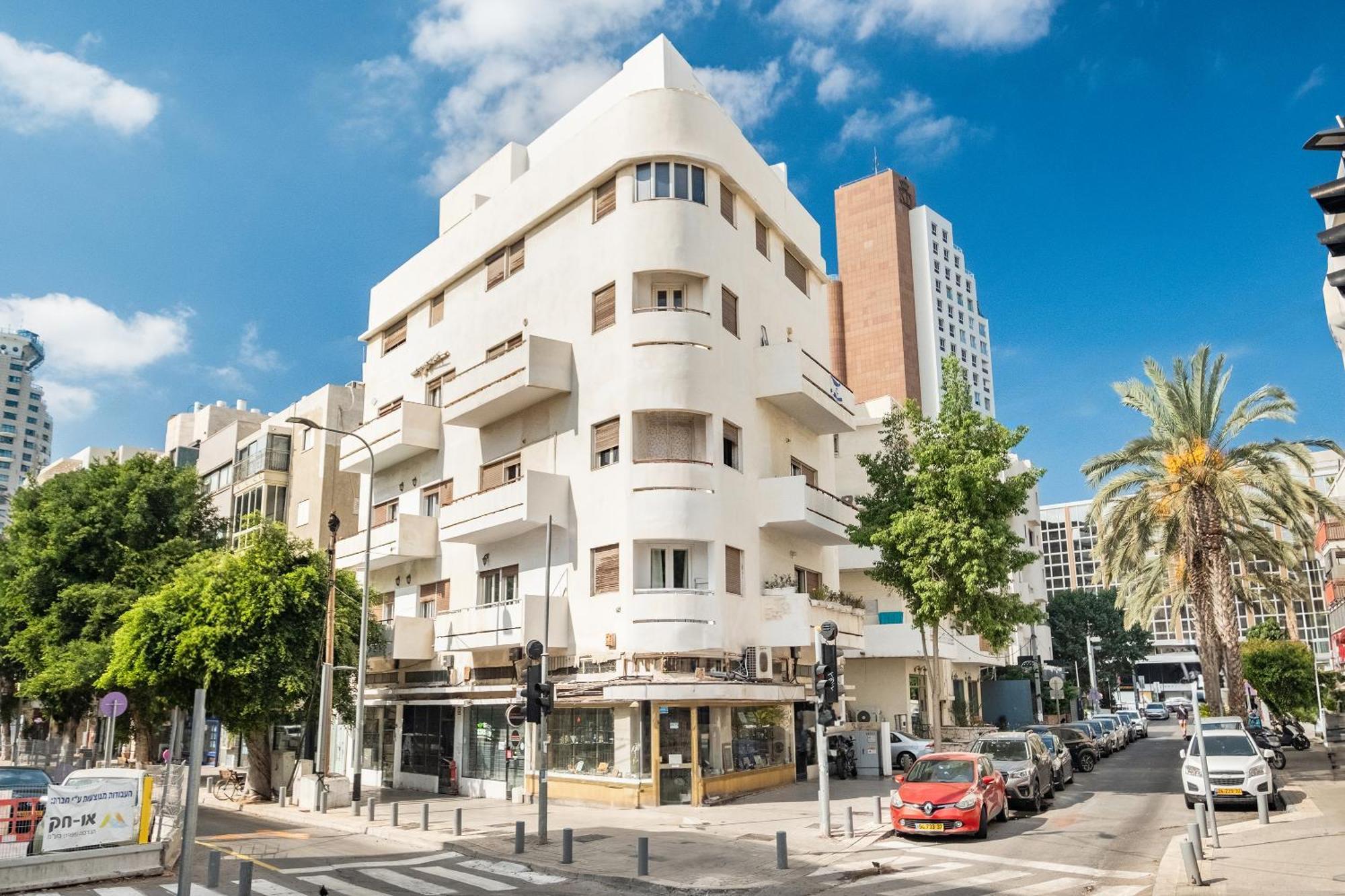 Premium 1Bd Apartment Near The Beach W/Balcony Tel-Aviv Kültér fotó